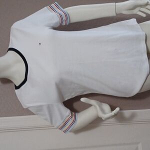 - - Woman's  Tommy  Hilfiger  shirt